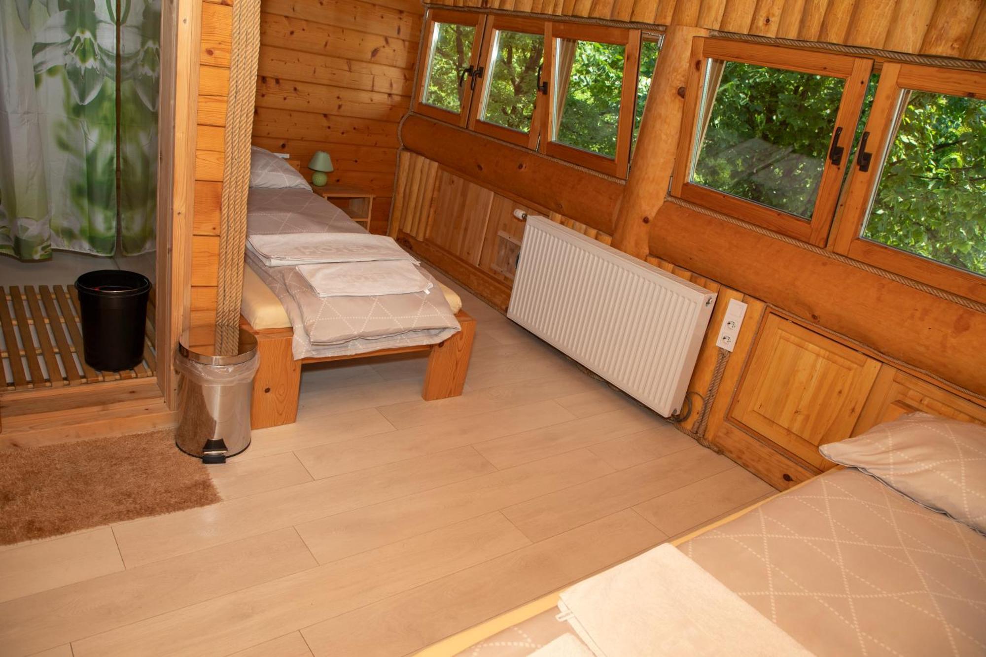 Guest House Mala Prica Zivinice Экстерьер фото