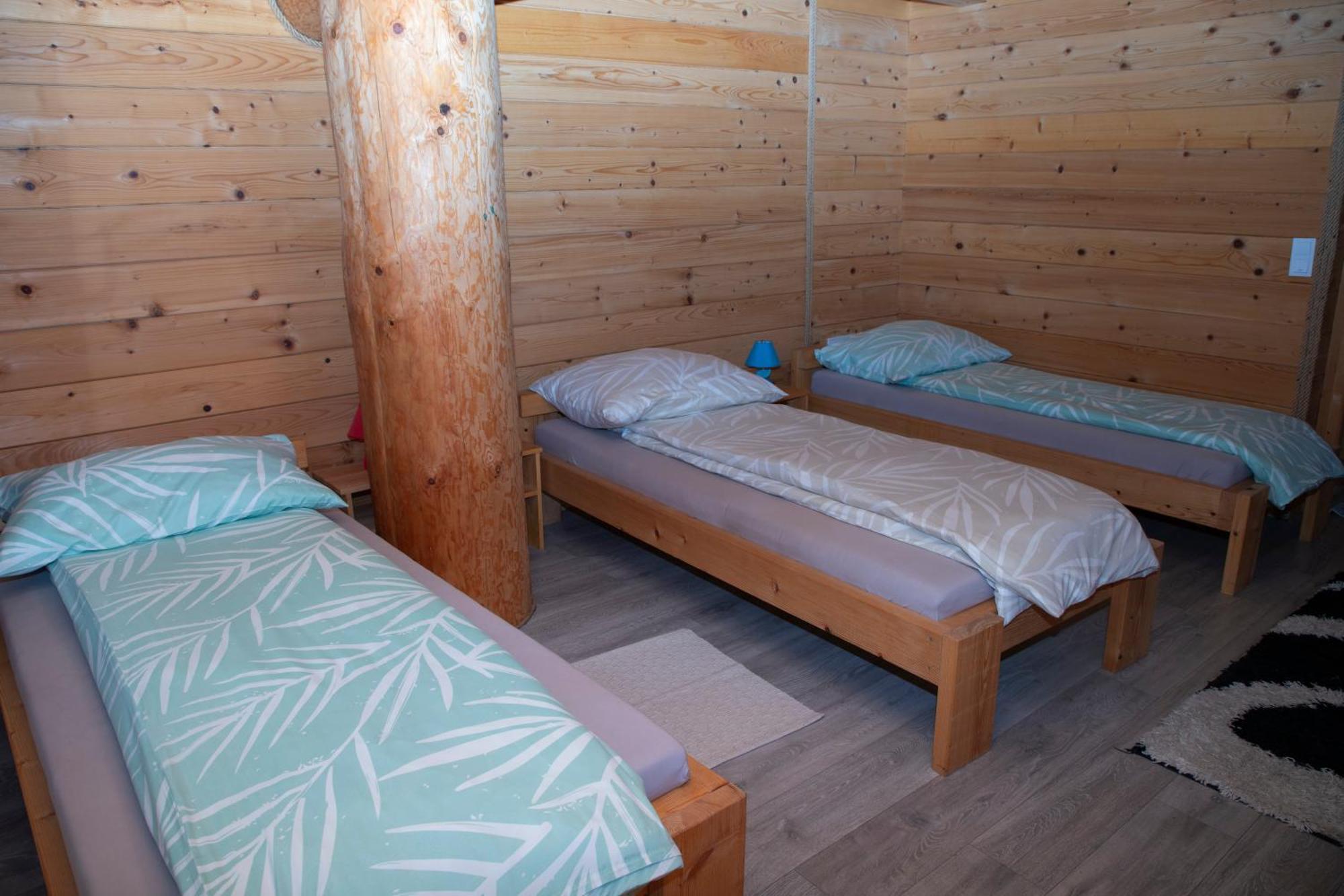 Guest House Mala Prica Zivinice Экстерьер фото